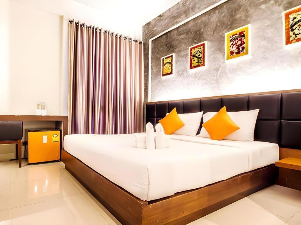 B2 Thippanate Boutique & Budget Hotel Chiang Mai Exterior foto